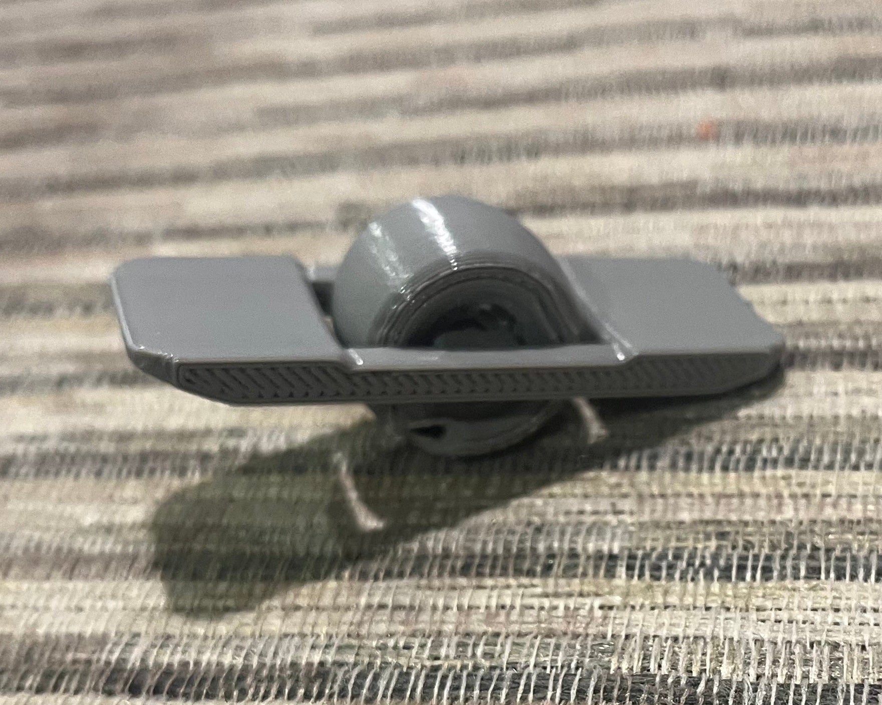 Finger-sized Onewheel